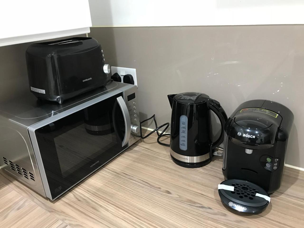 Easystay Slough Central Free Parking Dış mekan fotoğraf