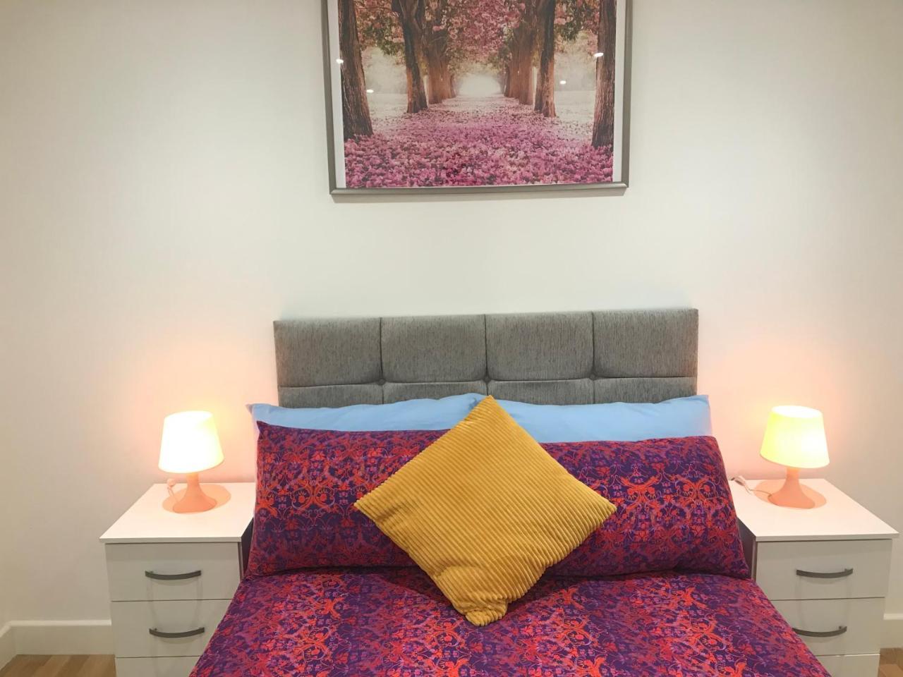 Easystay Slough Central Free Parking Dış mekan fotoğraf